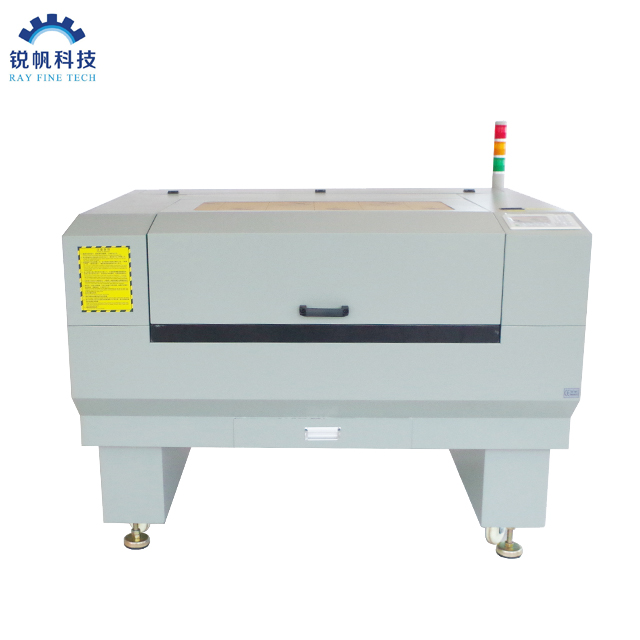 РФ-9060 Професионална ЦО2 машина за ласерско сечење 80в 100в 130в 150в