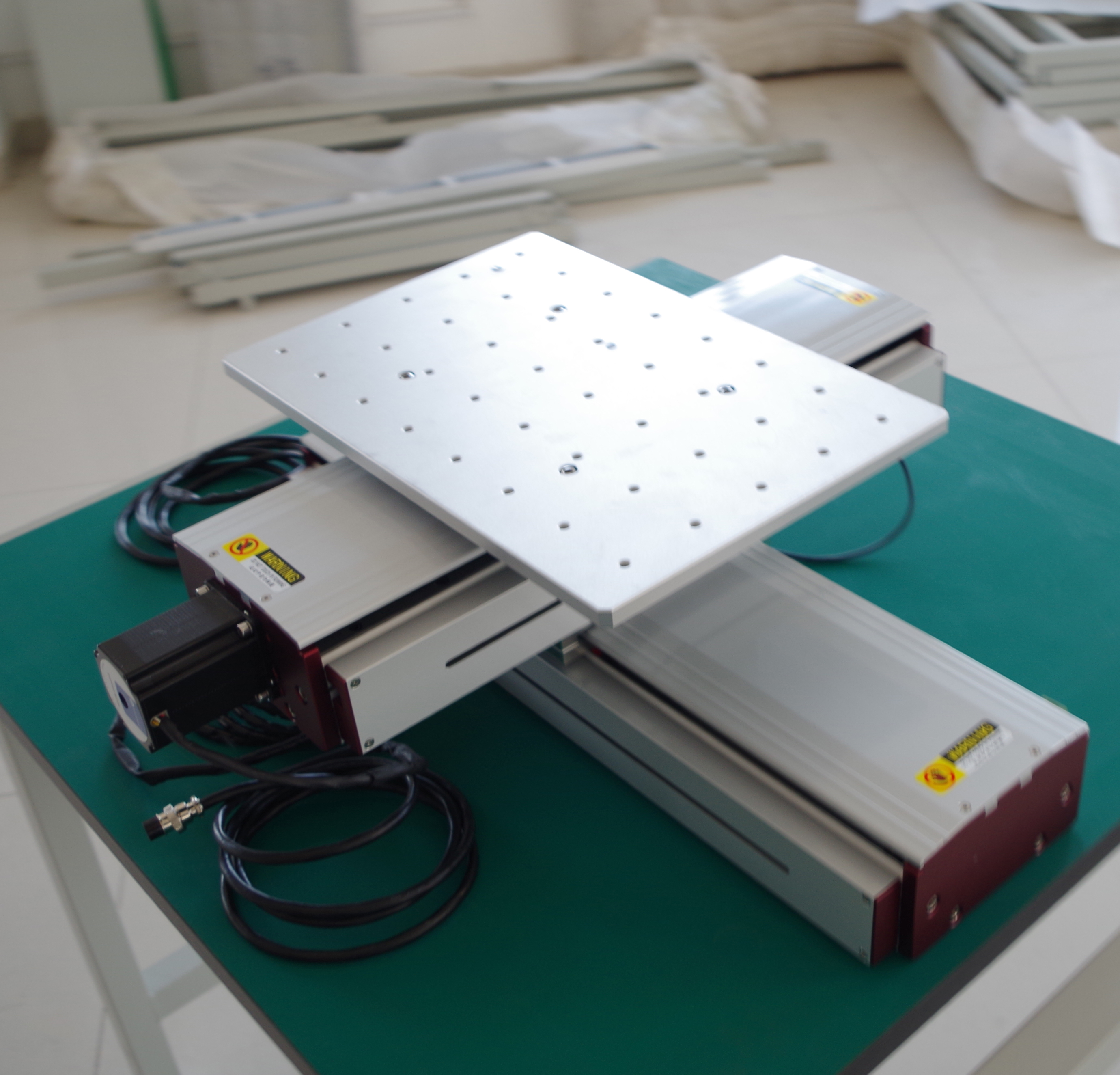 КСИ покретни сто